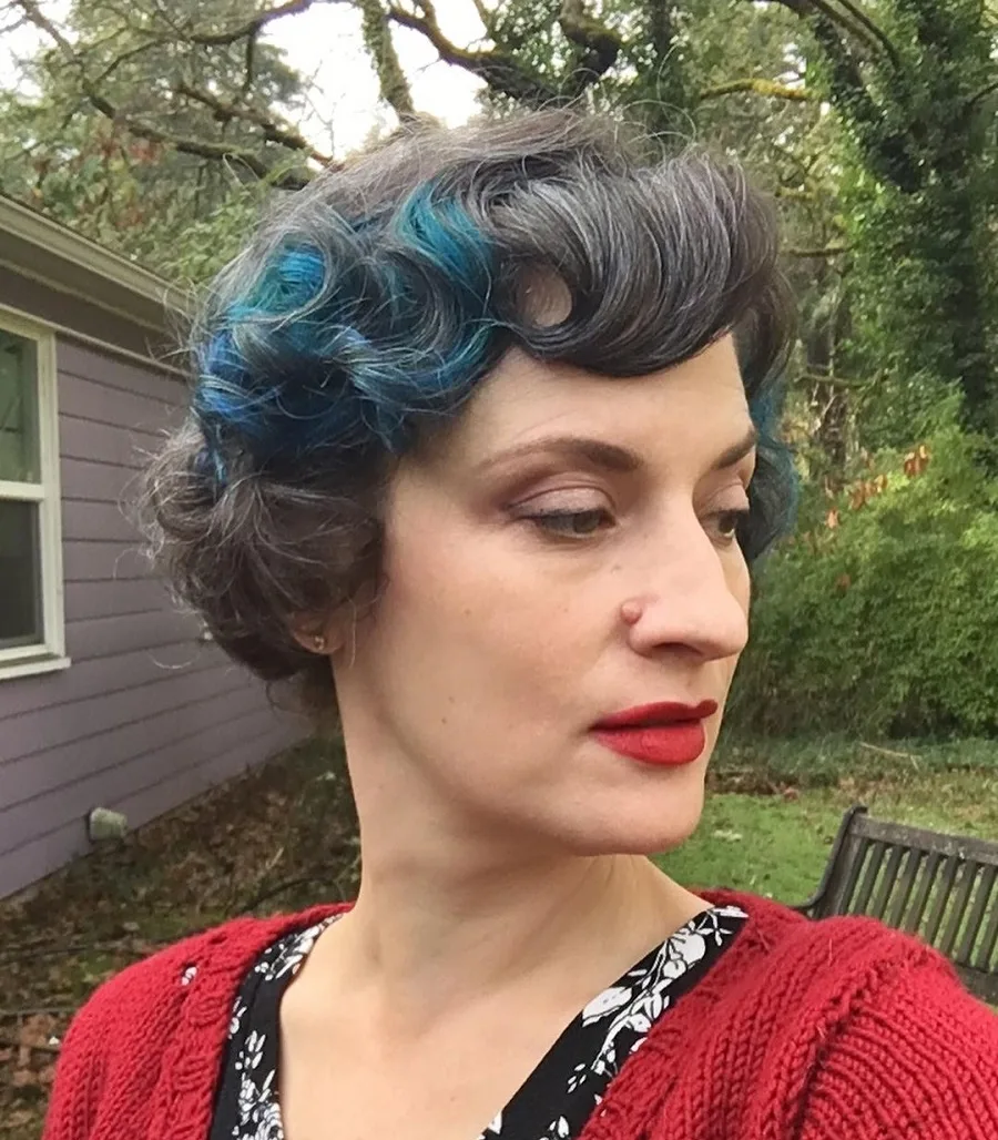 50s short curly hairstyle