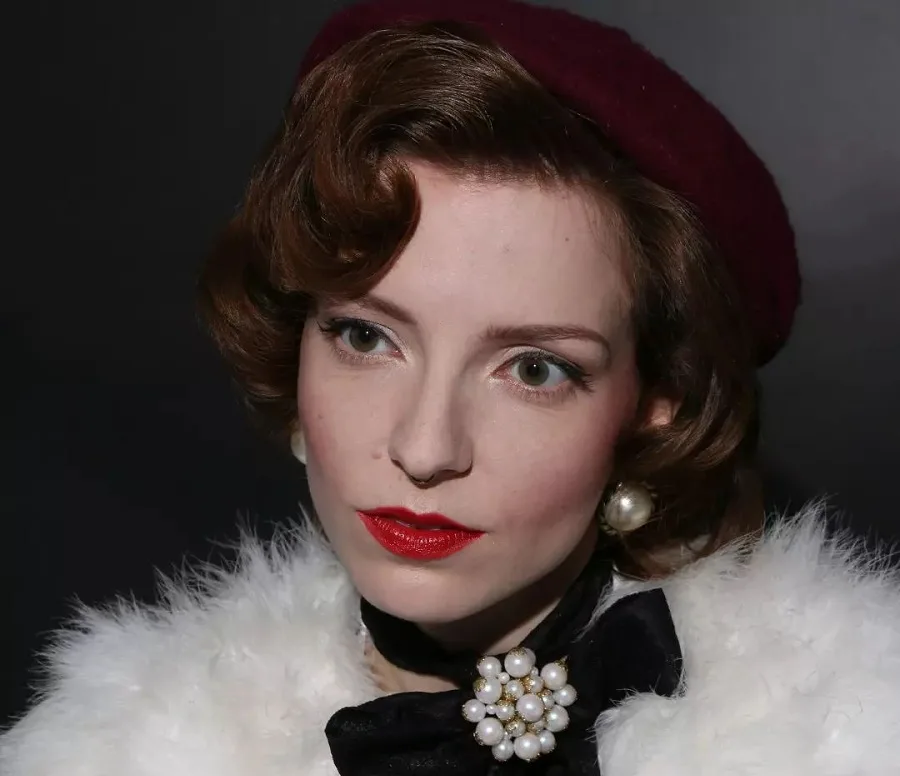 50s short hairstyle with hat