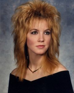 31 of The Best 1980s Hairstyles for Women – HairstyleCamp