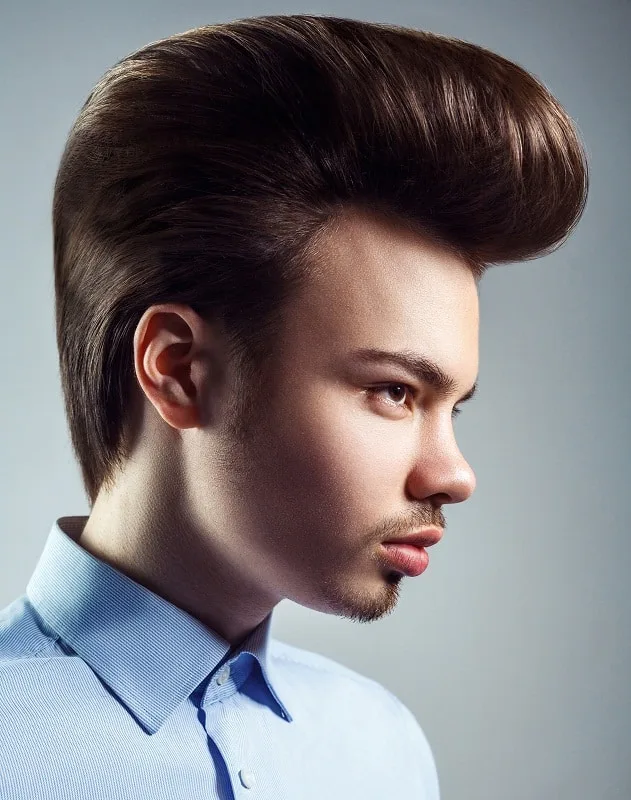 80s pompadour hairstyle for guys