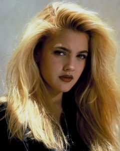 50 Of The Greatest 90s Hairstyles Trending Back In 2024   90s Hairstyles 11 240x300 