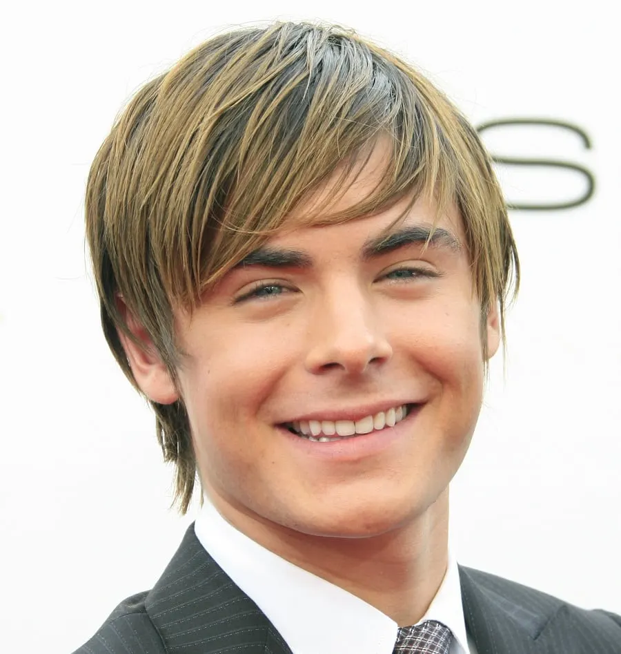 Actor Zac Efron Medium Hair