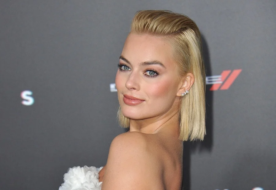 Actress Margot Robbie with Slick Back Short Hair