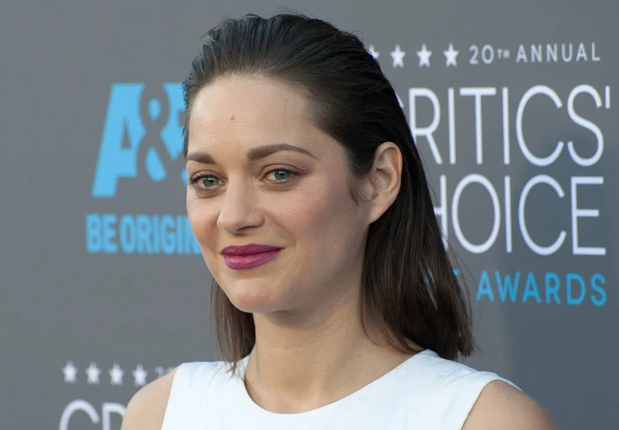 Actress Marion Cotillard with Black Hair