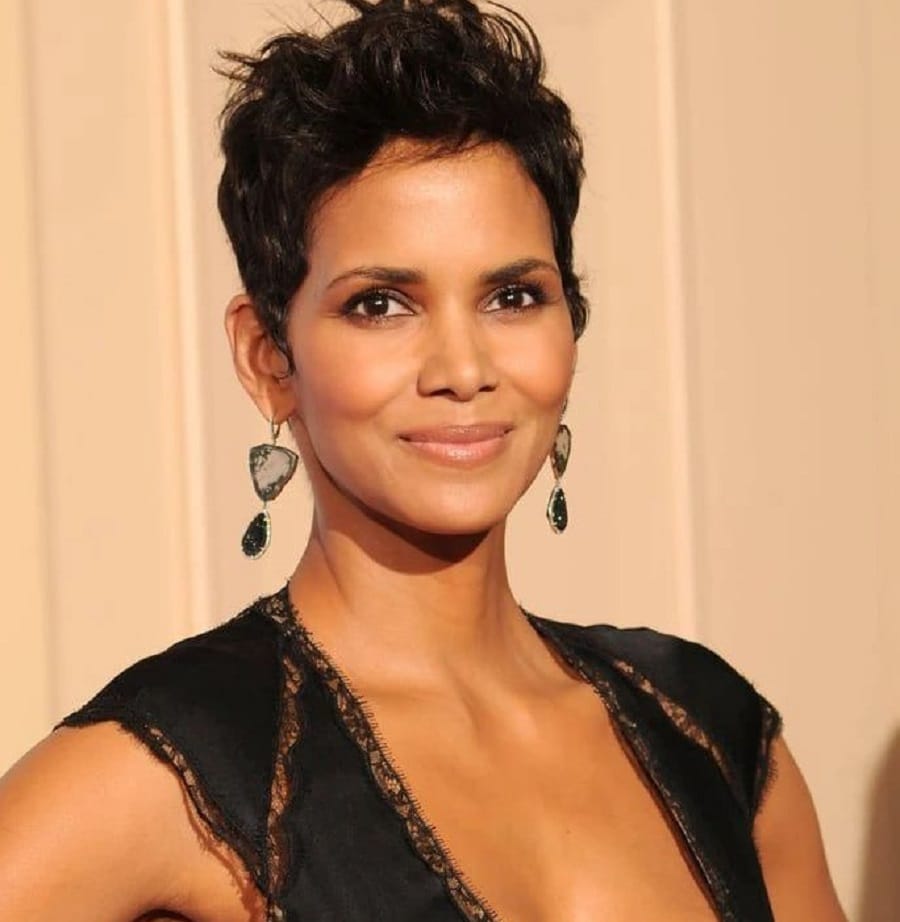 Actress With Black Hair and Brown Eyes-Halle Berry