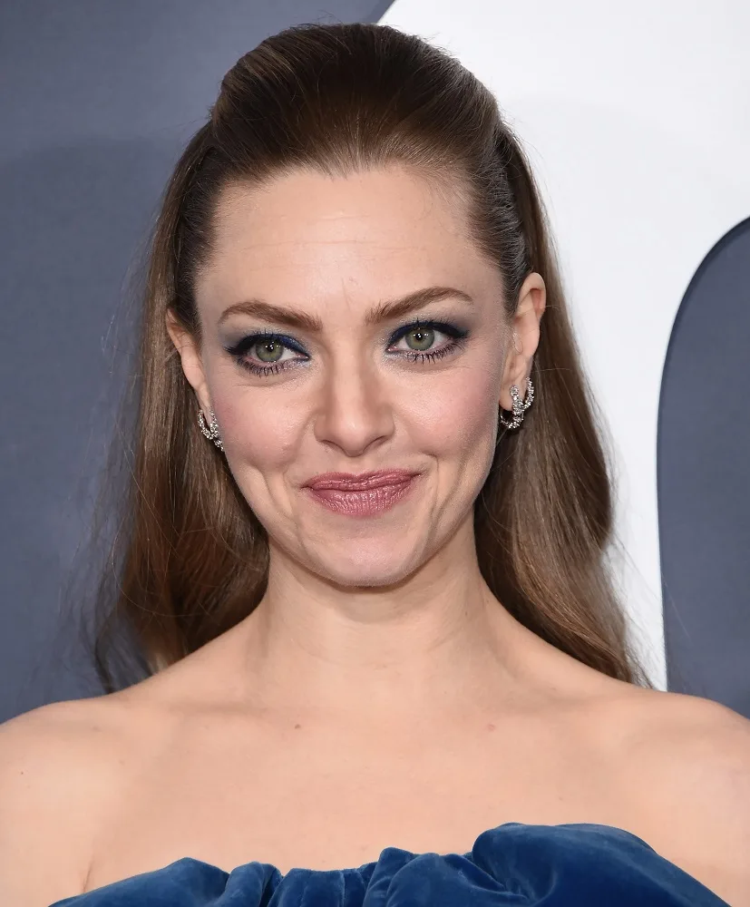 Actress with brown hair and green eyes - Amanda Seyfried