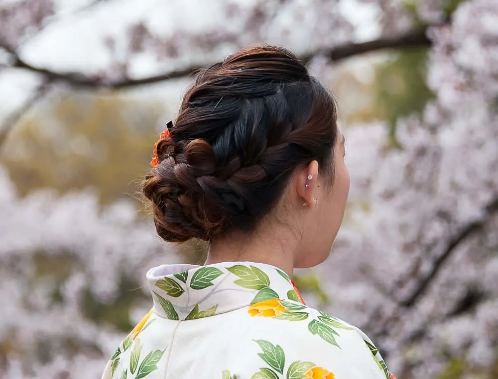 Asian bun hairstyle