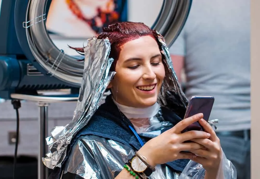 Be Patient While dyeing your hair at salon