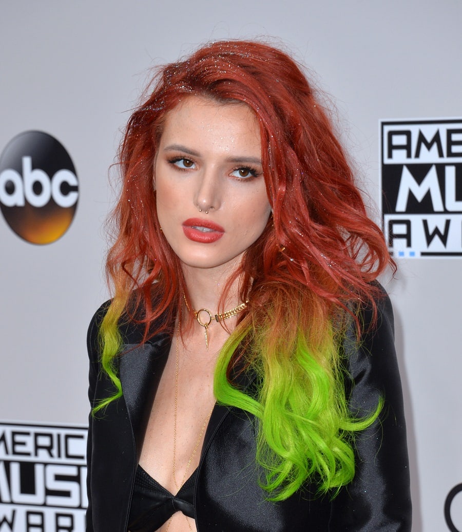 Bella Thorne With Green Hair