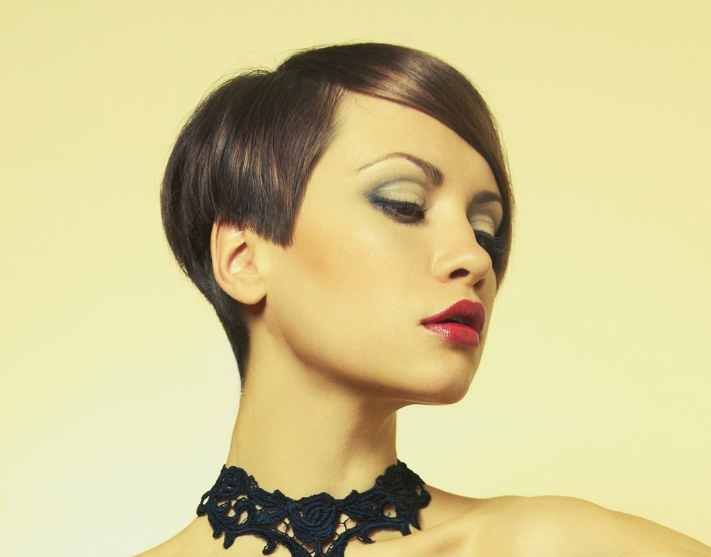 Best Haircuts for a Square Shaped Face - Sassy Short Hair