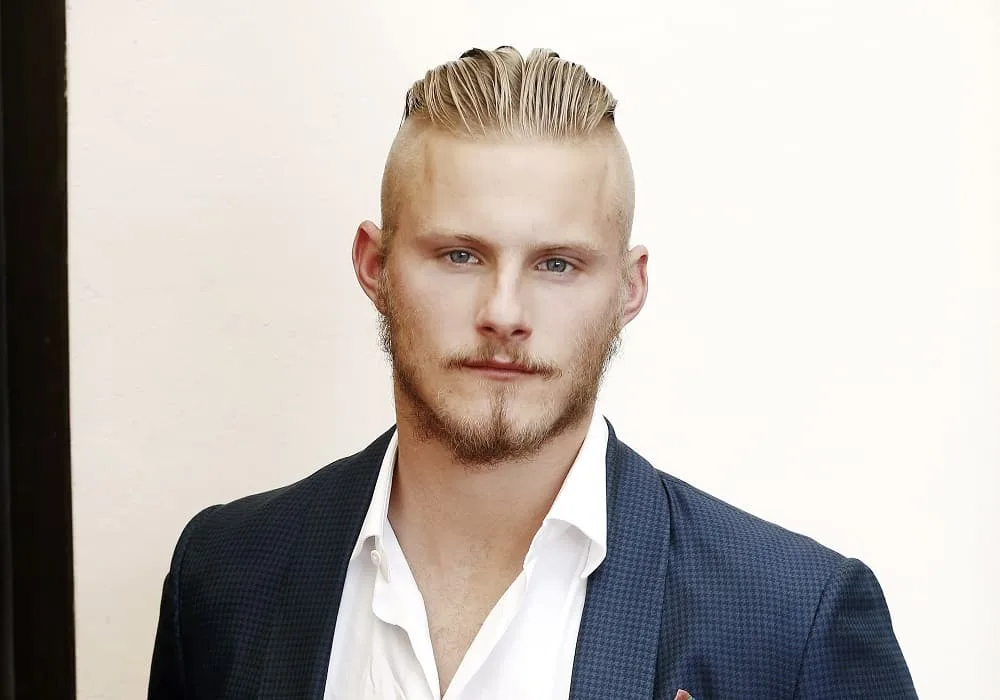 Blonde Actor - Alexander Ludwig