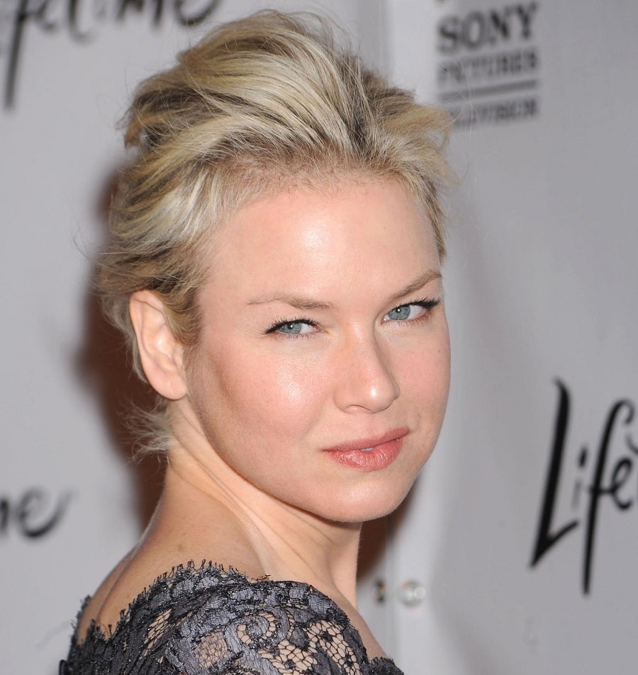 Blonde Actress Renee Zellweger Over 50