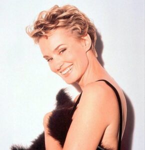 10 Most Famous Blonde Actresses from the 80s