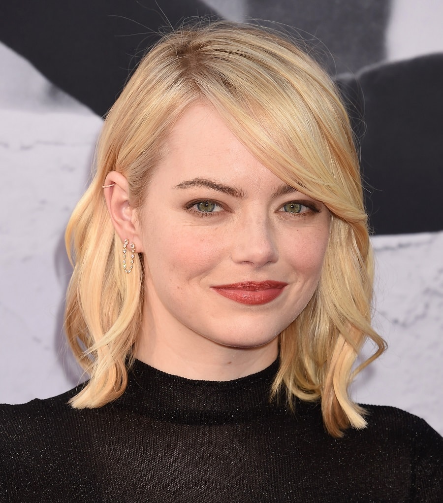 Blonde Actress in Her 30s-Emma Stone