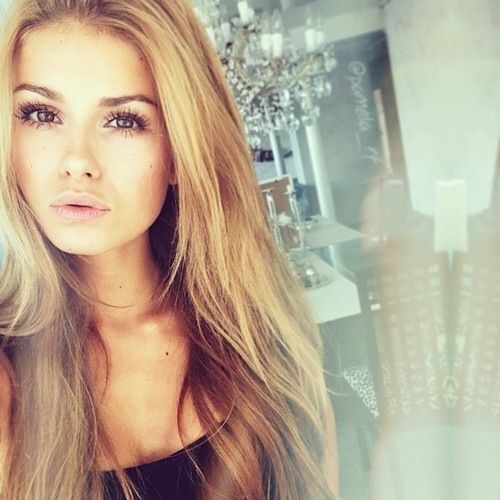 25 Blonde Hairstyles For Girls With Brown Eyes Hairstyle