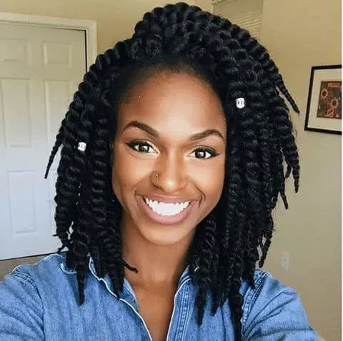 Bob Kinky Twists hairstyle for girl