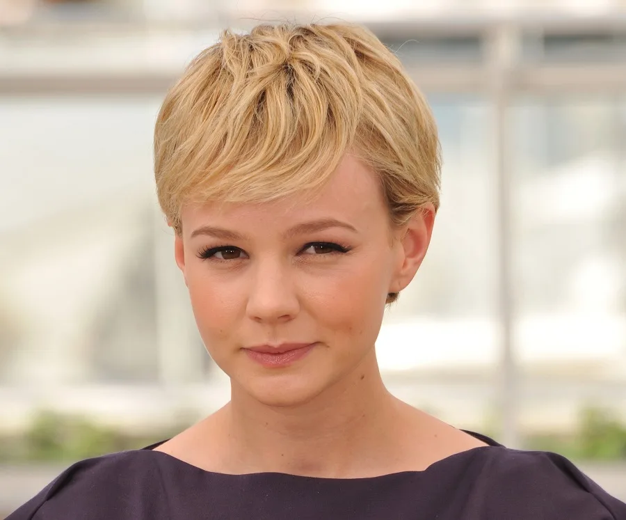 Carey Mulligan pixie cut