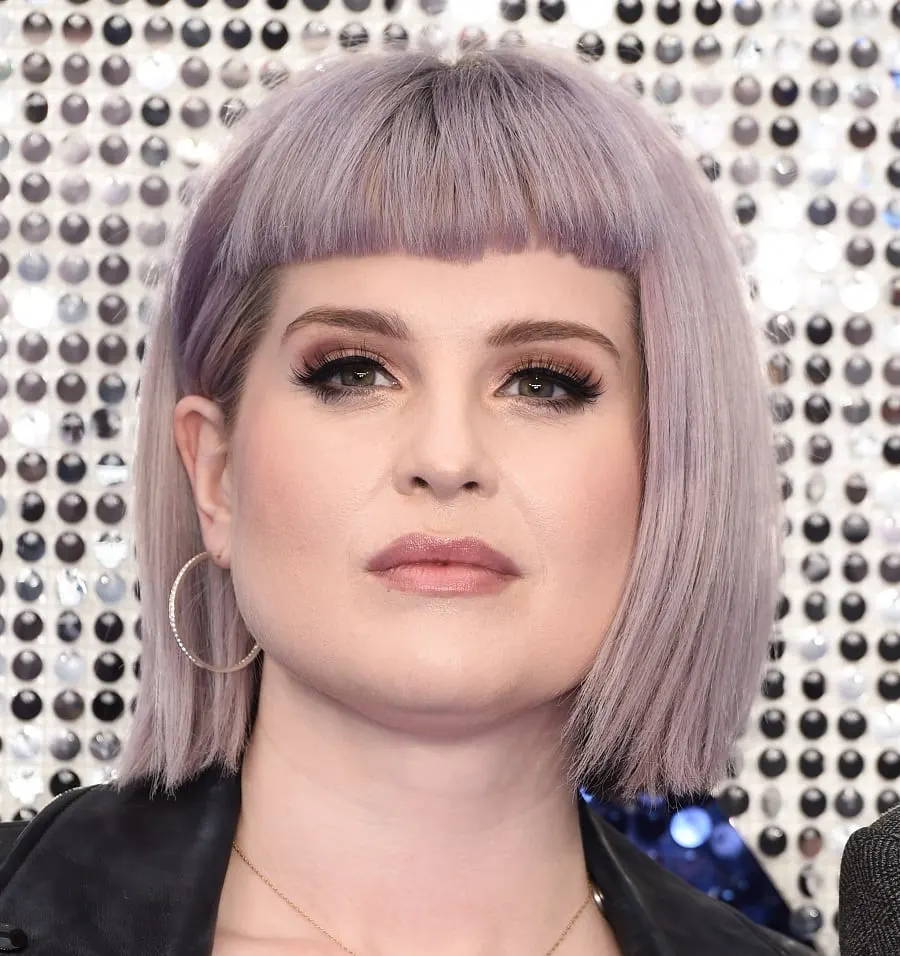 Celeb Kelly Osbourne with Short Bangs