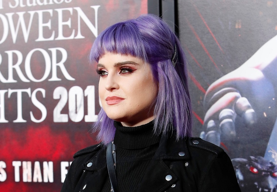 The famous Kelly Osbourne with purple hair