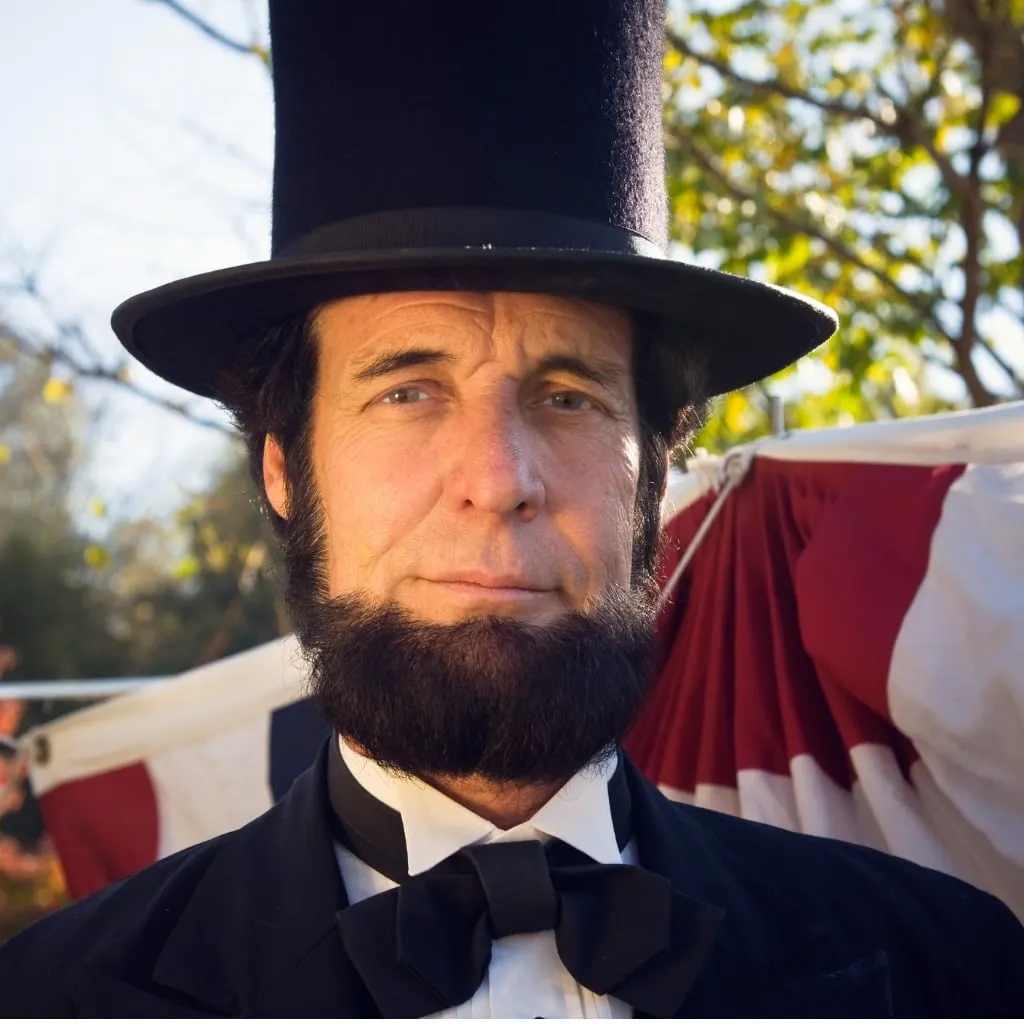 Chin Curtain Lincoln beard