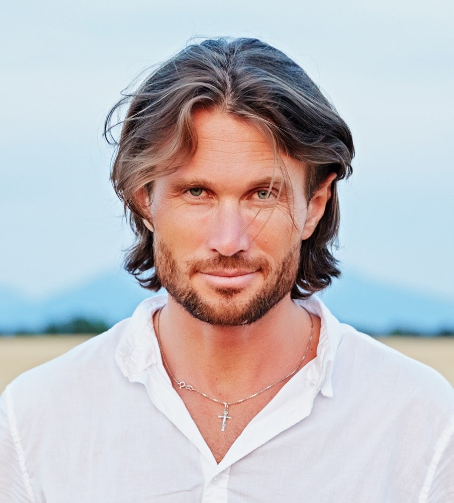 Chin-Length Hairstyle for Men with Square Faces