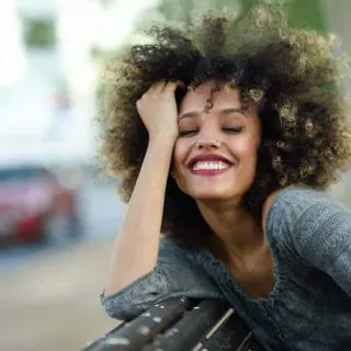 curly bob hairstyle for black women