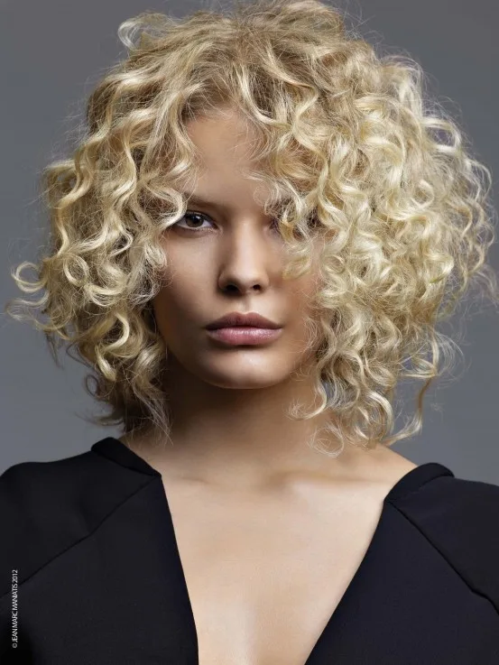Girl Curly bob with blonde hairstyle