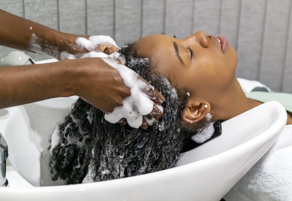 Dominican Blowout Process - Cleansing