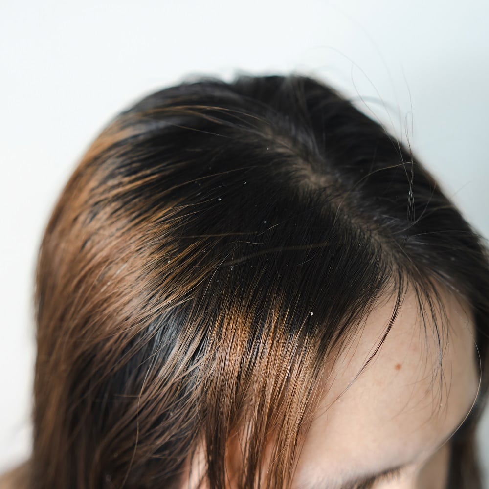 Effects of bleaching hair with oil in it