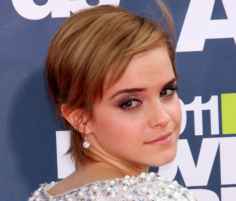 Emma Watson pixie cut
