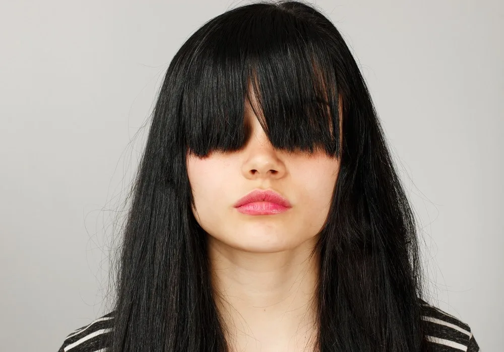 Growing Out Bangs Is Official Trend to Follow