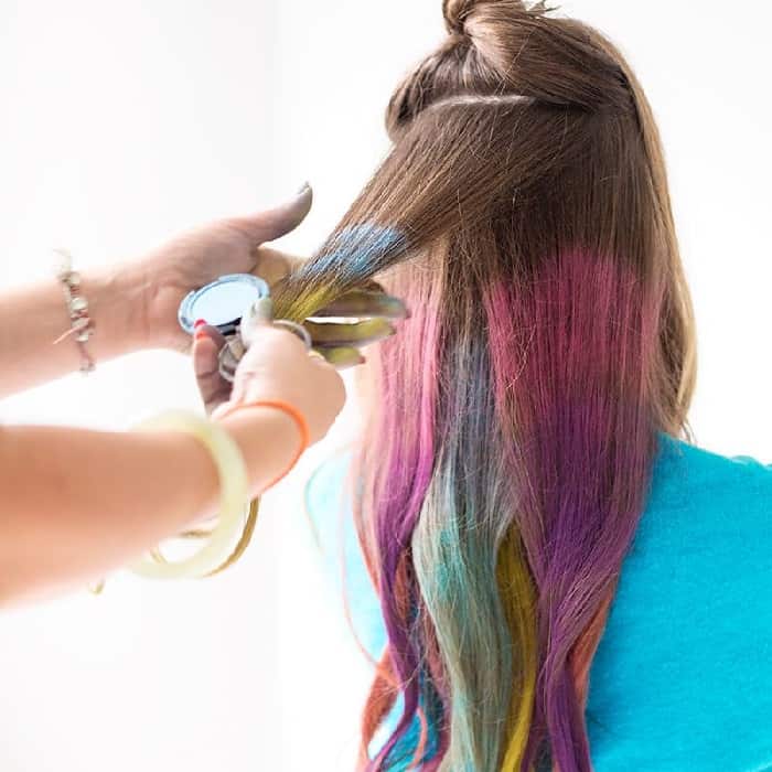 What is Hair Chalk? 5 Best Hair Chalks to Try – HairstyleCamp