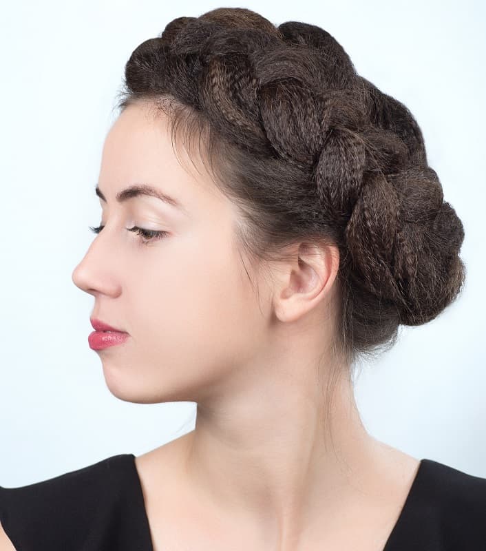 Crown Braid Hairstyle Ideas for Women in Their 20s