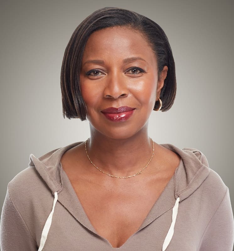 Hairstyle for black women over 50 with thin hair