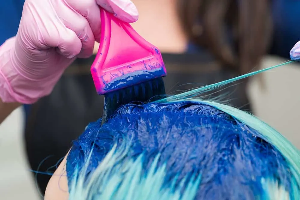 How To Dye Your Hair Blue - Apply