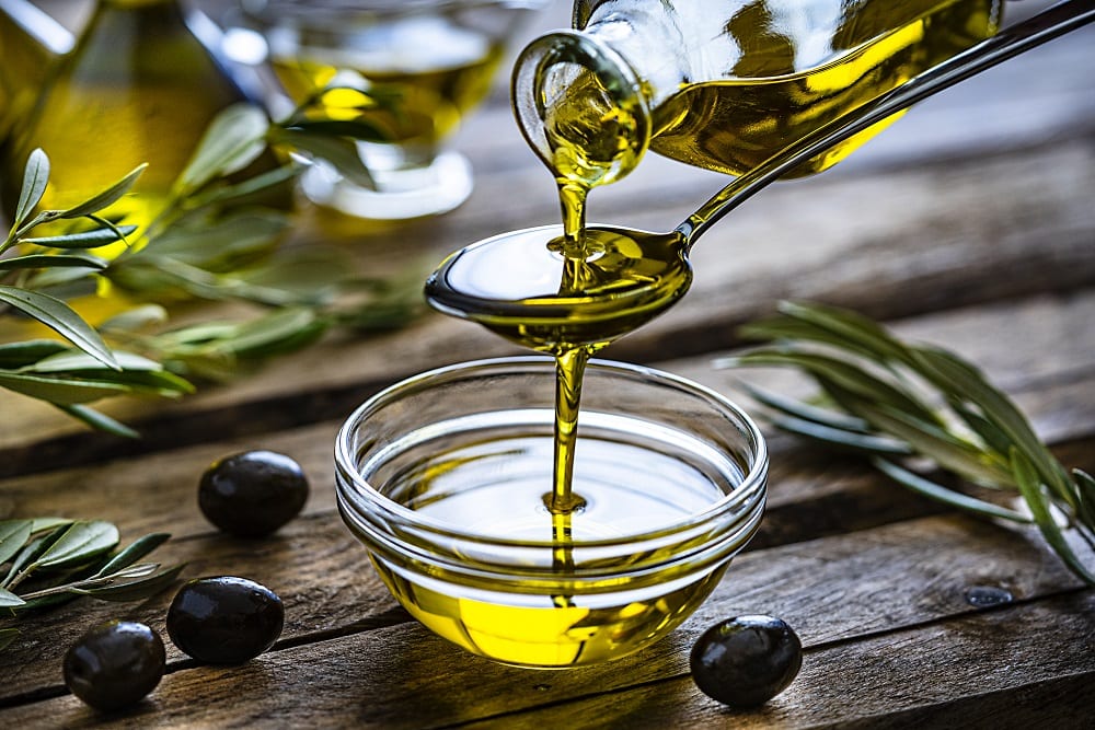 How To Get Rid of Brassy Hair Without Toner - Virgin Olive Oil