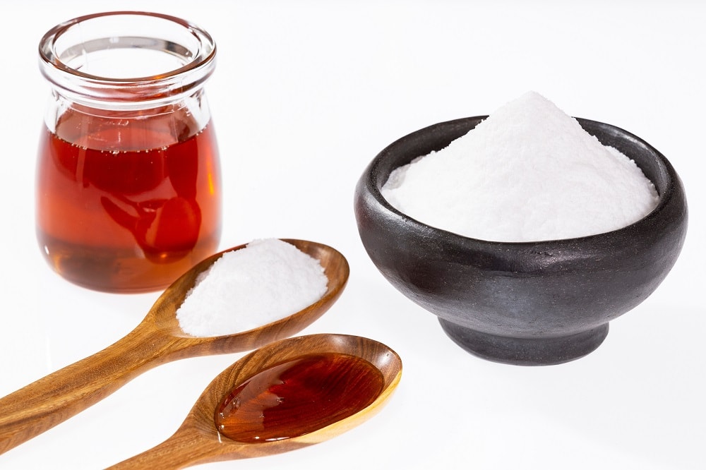 How To Remove Permanent Hair Dye With Baking Soda and Honey