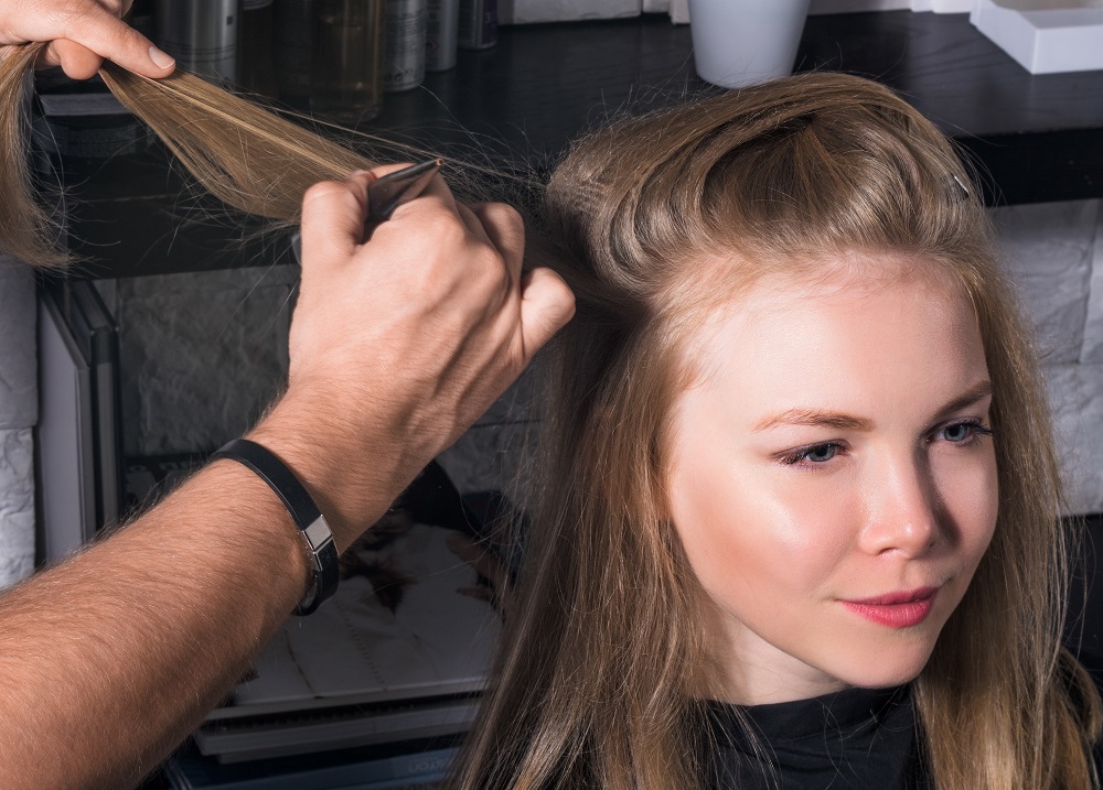 How to Do 90s Blowout - Tease Hair