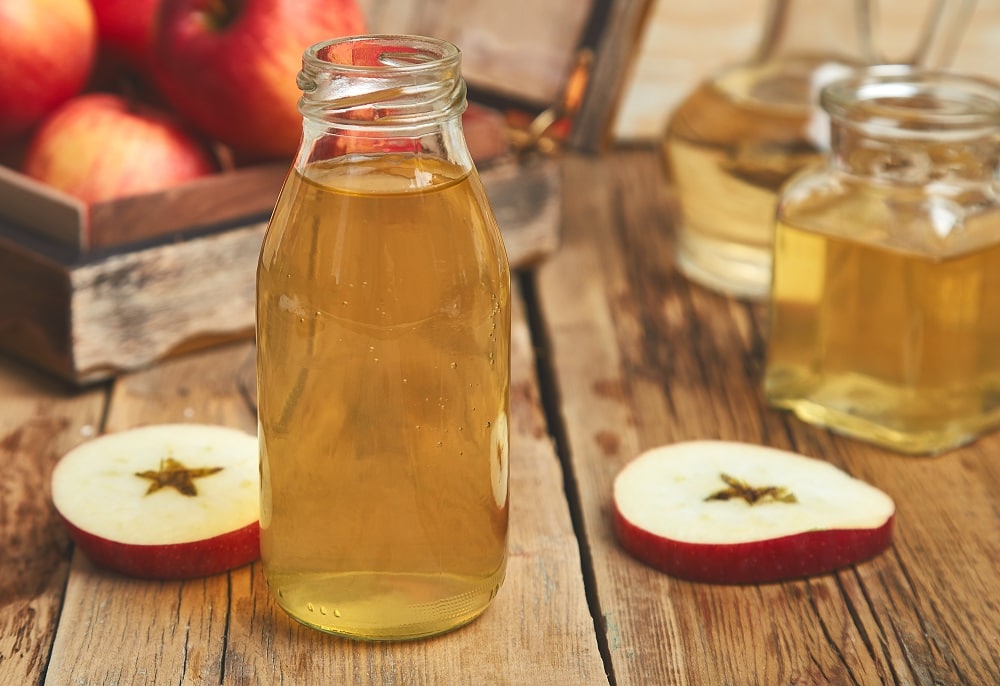 How to Fix Greasy Hair -Apple Cider Vinegar
