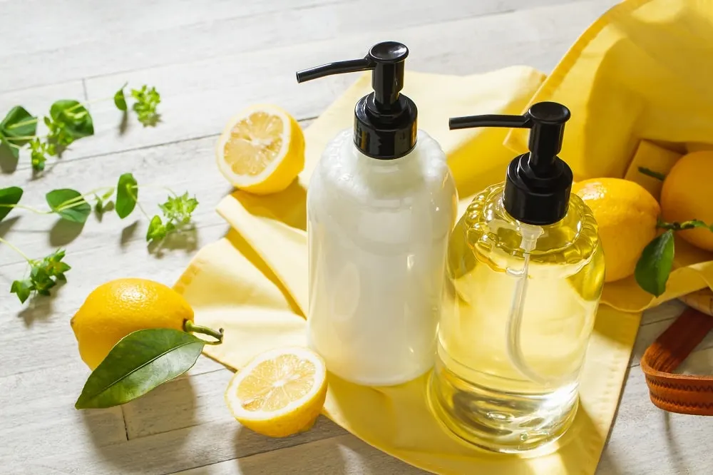 How to Get Toner Out Of Hair - Lemon Juice with Conditioner and Shampoo