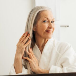 How to Maintain Long Gray Hair