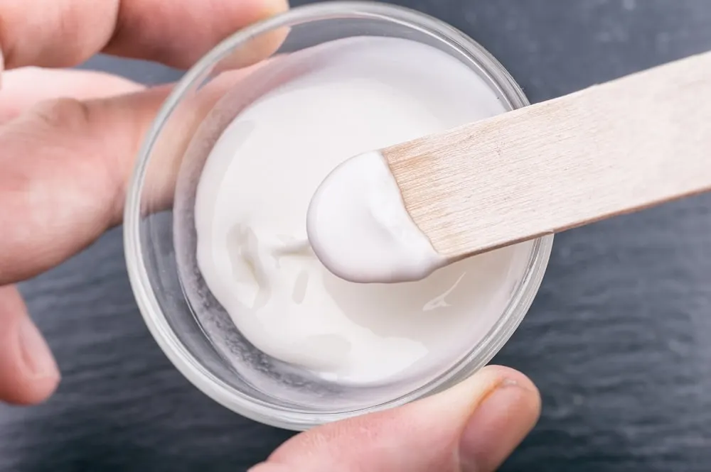 How to Remove Gum Out of Hair - Baking Soda Paste