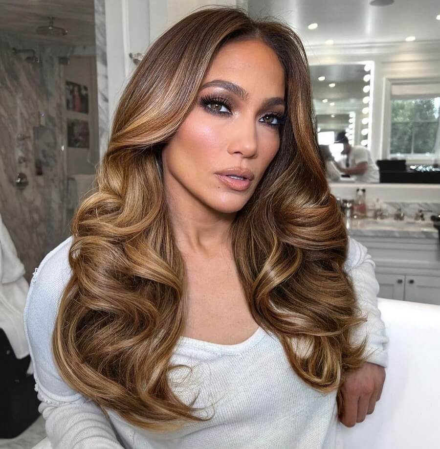 Jennifer Lopez's Blonde Balayage Hairstyles