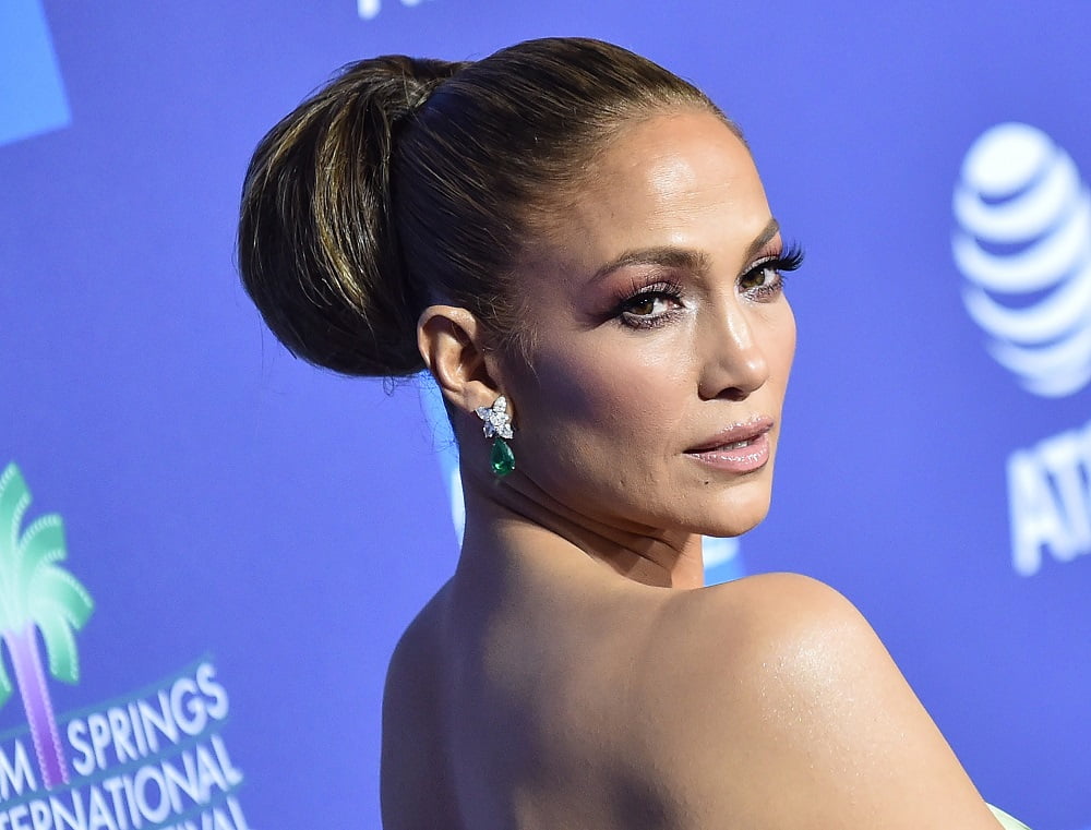 Jennifer Lopez's Sleek Updo