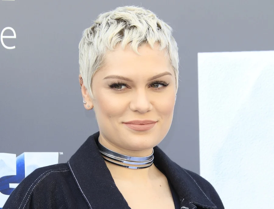 Jessie J pixie cut