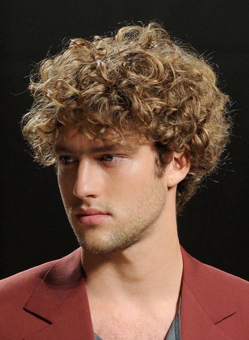 jewfro-hairstyle-for-men-18