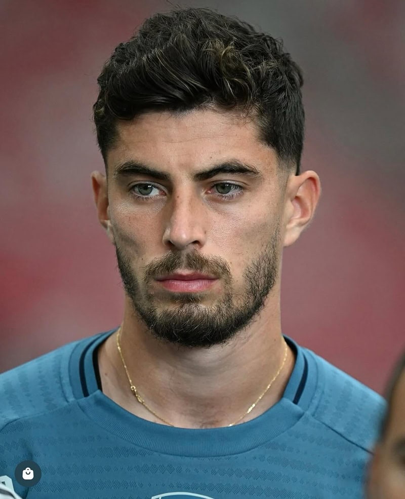 Kai Havertz featuring Textured Crop with Soft Taper