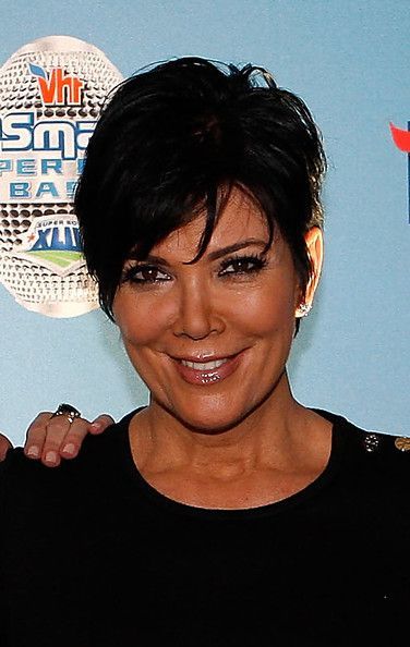 12 Ways Kris Jenner Wore Her Infamous Haircut