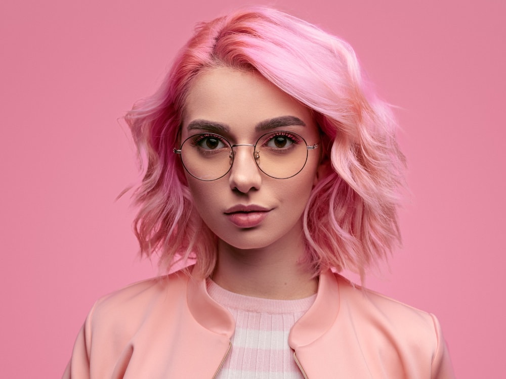 Matching Hairstyles to Face  and Glasses Shapes - bob with thin frames