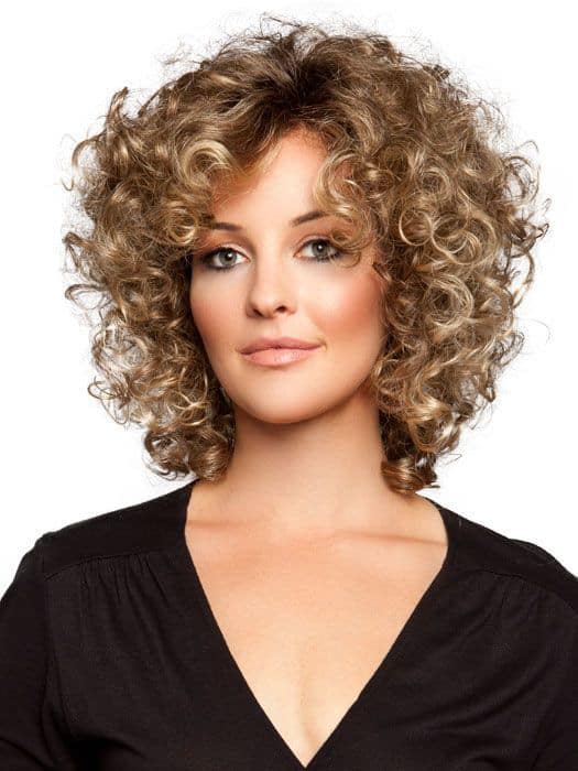 Beautiful Medium Curly Hairstyle 
